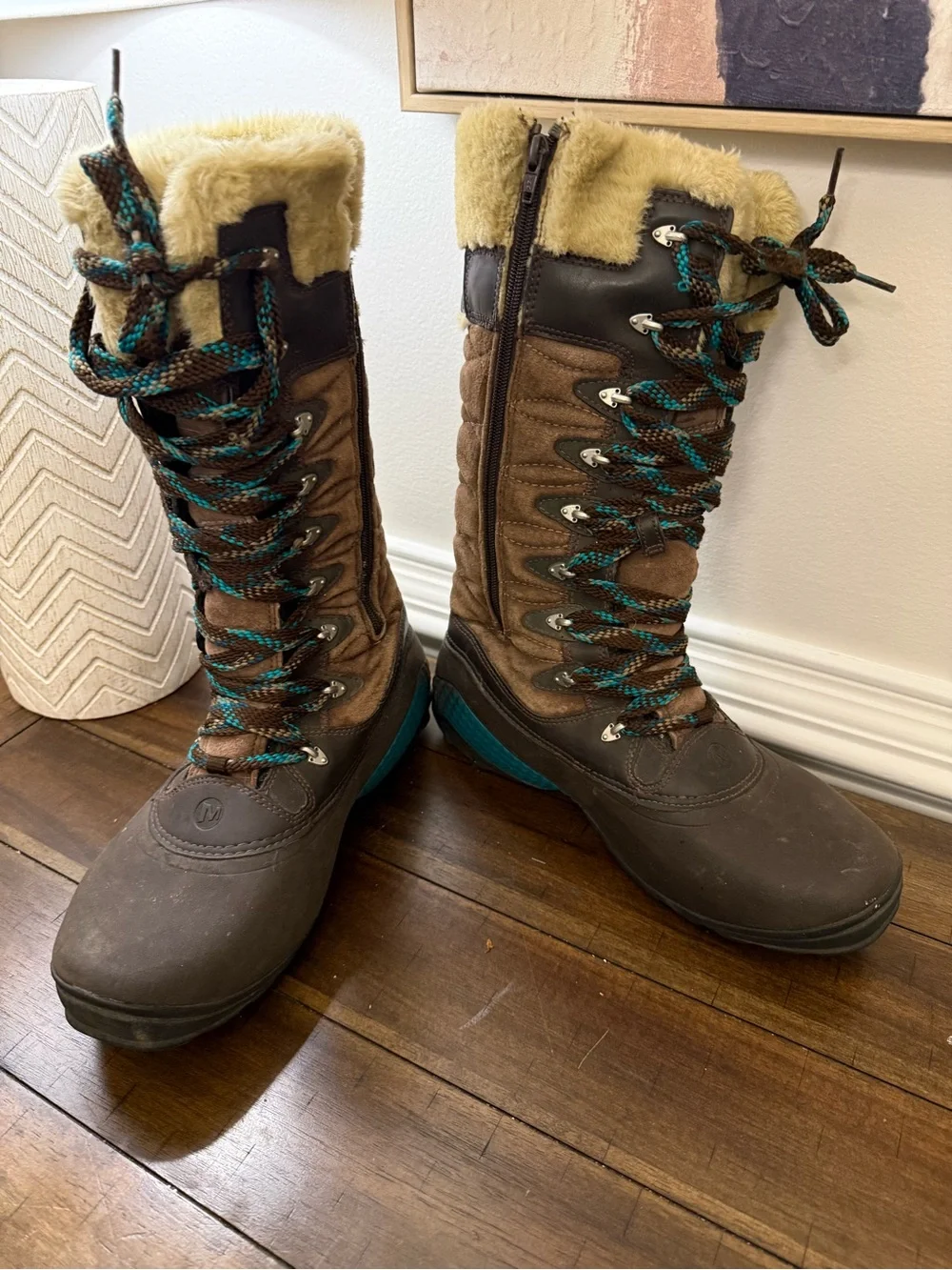 Merrell Women’s Winterbelle Peak Waterproof Boots size 10